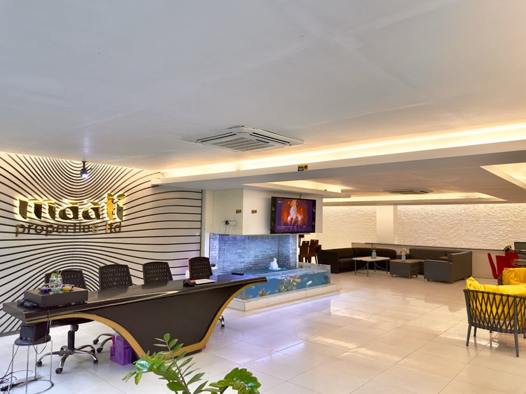 IconAirbnb reception lobby and aquarium
